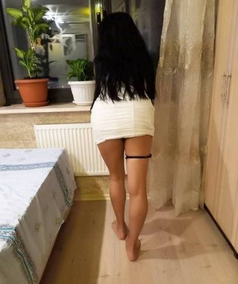 В Москве я нахожусь, где каждая встреча станет незабываемым приключением. У меня есть все, чтобы превратить твои мечты в реальность: нежные руки, горячее тело и возможность погрузиться в безумный мир наслаждения. Мои услуги полны страсти и удовольствия, я готова удовлетворить все твои сексуальные желания. У меня есть отличные отзывы от предыдущих клиентов, которые оставались полностью довольны моими способностями. В моем арсенале есть прекрасные фото, которые подчеркнут мою красоту и сексуальность. Я жду тебя, чтобы провести незабываемое время вместе. 💋 Дианочка
